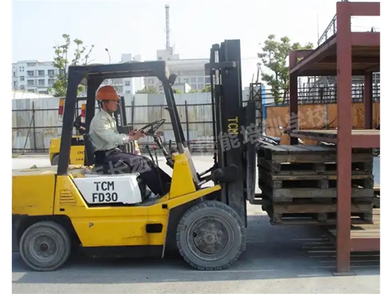 培训叉车司机中心